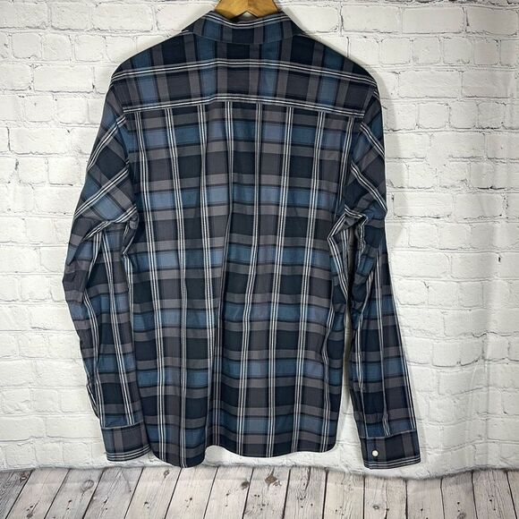 Patagonia Men's Worn Wear Wagner Plaid Shirt Size M Medium Style 54030 Snaps - Picture 5 of 9